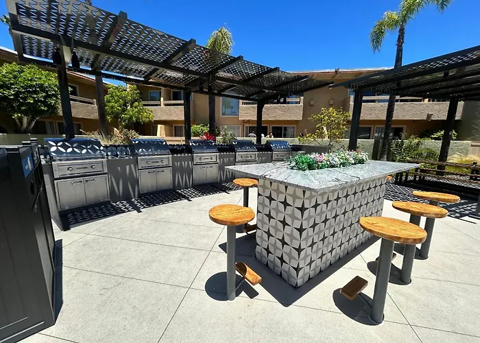 Winners Circle Solana Beach Del Mar Resort